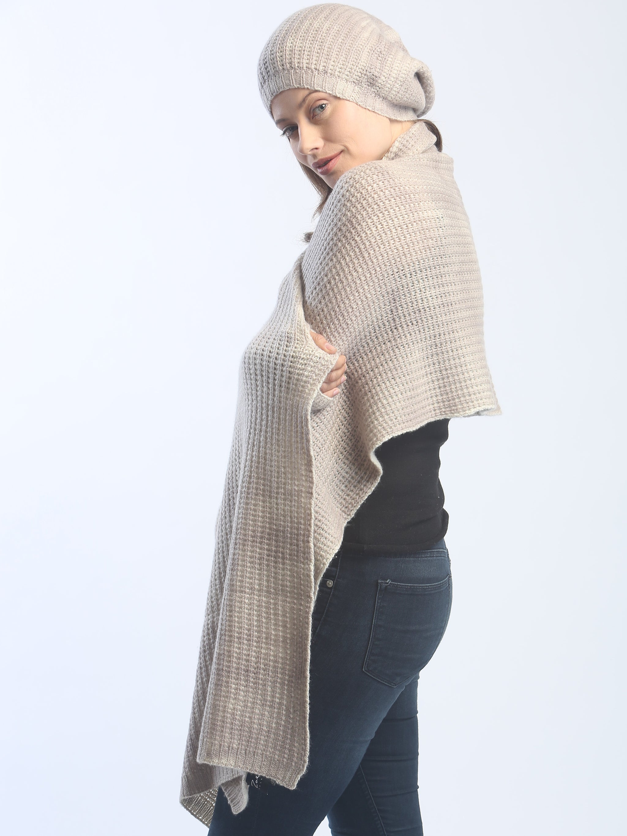 小物 star pattern long scarf POM | Yellow And Grey Reversible Star Scarf | Indigo Blue